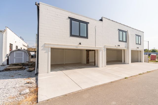 614 E Main Street 207, Chattanooga, TN 37408