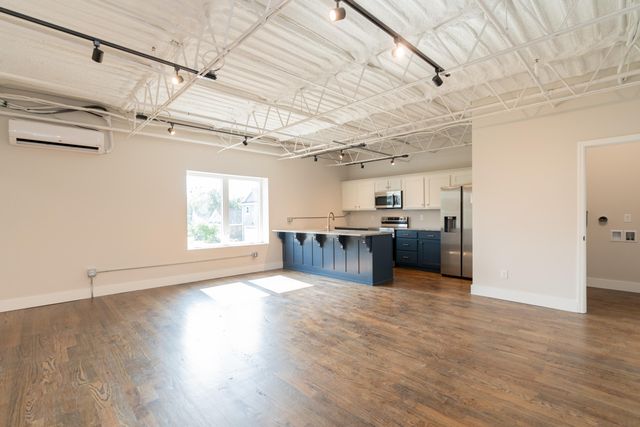 614 E Main Street 207, Chattanooga, TN 37408