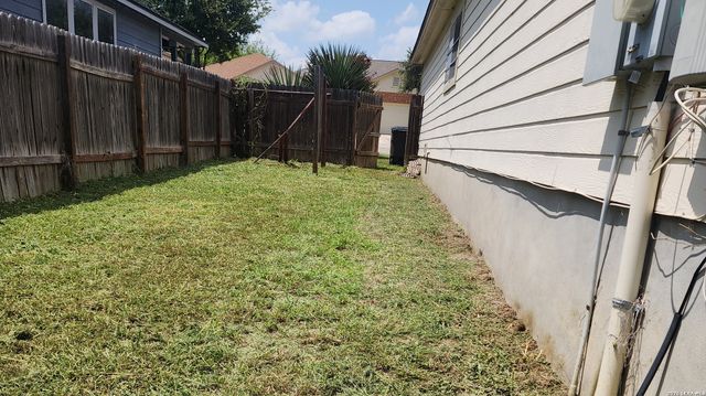 3826 Miho, San Antonio, TX 78223