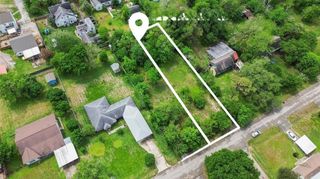 115 Cabaniss Avenue, Baytown, TX 77520