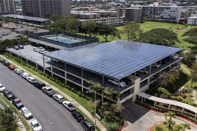 990 Ala Nanala Street PHA, Honolulu, HI 96818