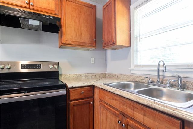 805 Pamela Drive, Griffin, GA 30224