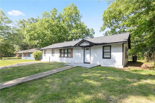 805 Pamela Drive, Griffin, GA 30224