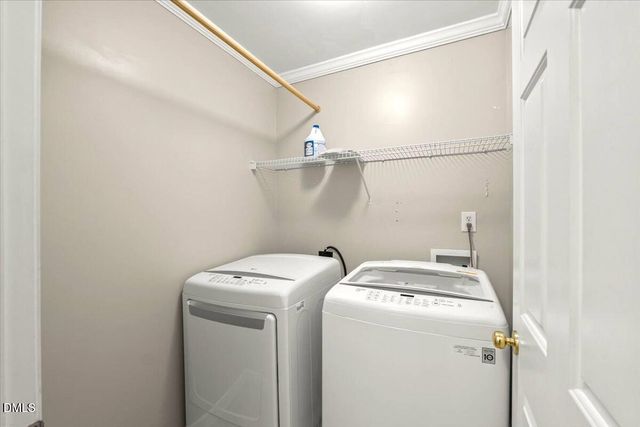 2621 Hamlet Green Drive, Raleigh, NC 27614