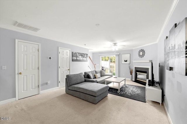 2621 Hamlet Green Drive, Raleigh, NC 27614