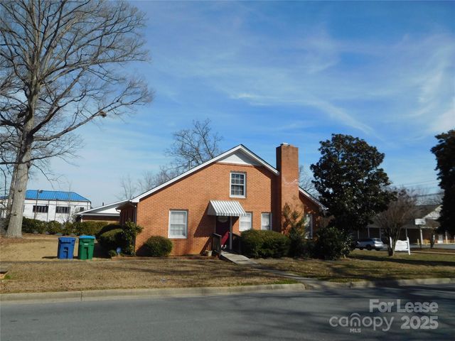 412 S Sutherland Avenue, Monroe, NC 28112