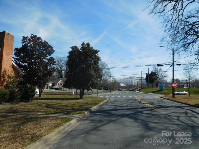 412 S Sutherland Avenue, Monroe, NC 28112