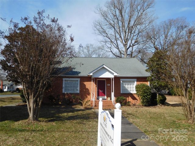 412 S Sutherland Avenue, Monroe, NC 28112