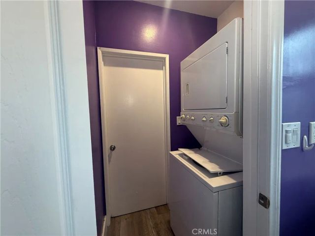 244 W 49th Street, Los Angeles, CA 90037