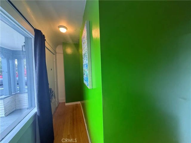 244 W 49th Street, Los Angeles, CA 90037