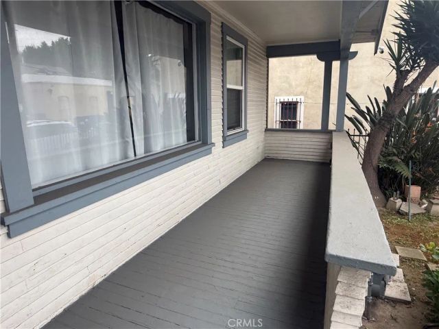 244 W 49th Street, Los Angeles, CA 90037