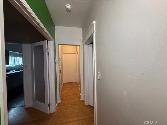 244 W 49th Street, Los Angeles, CA 90037