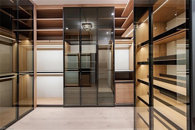 1731 Gordon DR, Naples, FL 34102