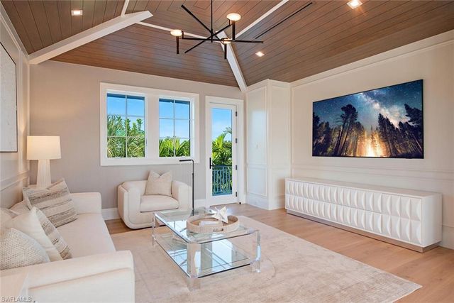 1731 Gordon DR, Naples, FL 34102