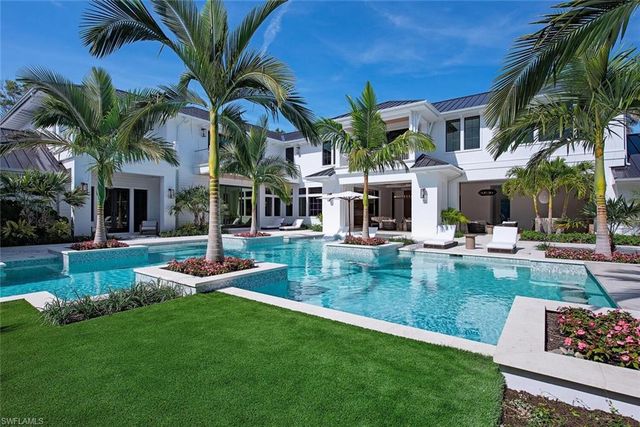 1731 Gordon DR, Naples, FL 34102