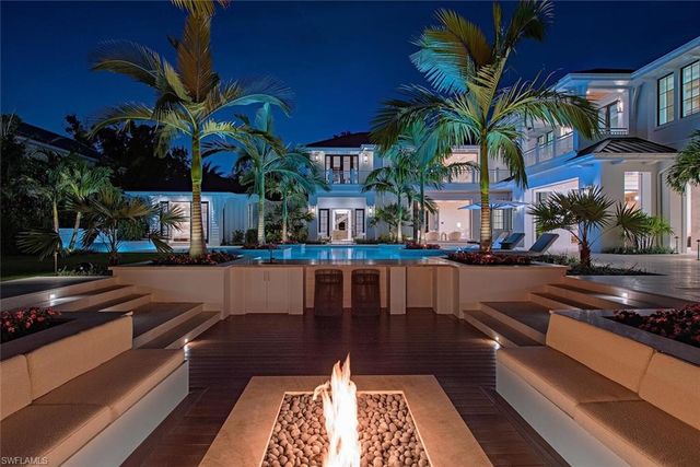 1731 Gordon DR, Naples, FL 34102