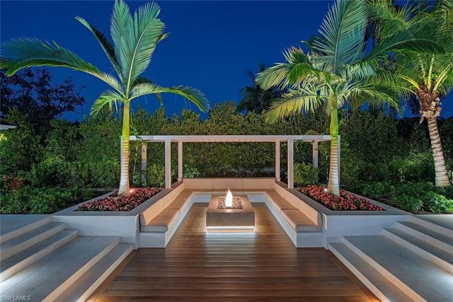 1731 Gordon DR, Naples, FL 34102