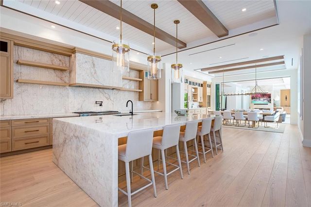 1731 Gordon DR, Naples, FL 34102