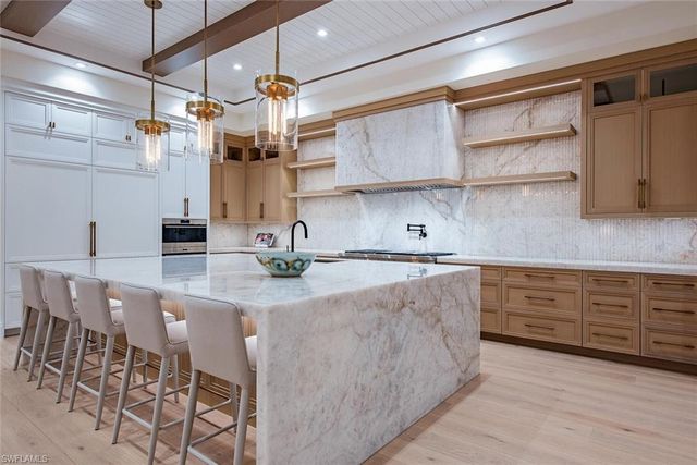 1731 Gordon DR, Naples, FL 34102