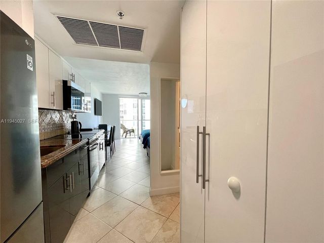 19201 Collins Ave 420, Sunny Isles Beach, FL 33160