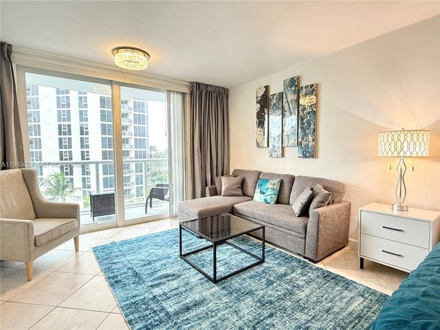 19201 Collins Ave 420, Sunny Isles Beach, FL 33160