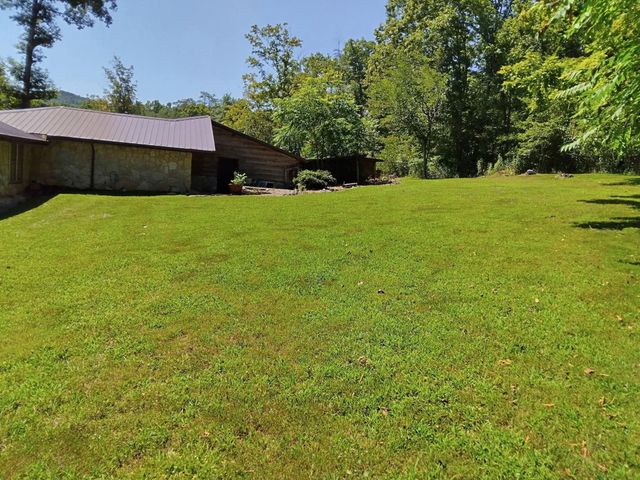 5355 Kentucky 790, Bronston, KY 42518