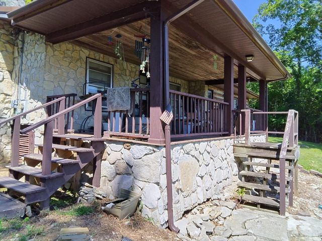 5355 Kentucky 790, Bronston, KY 42518