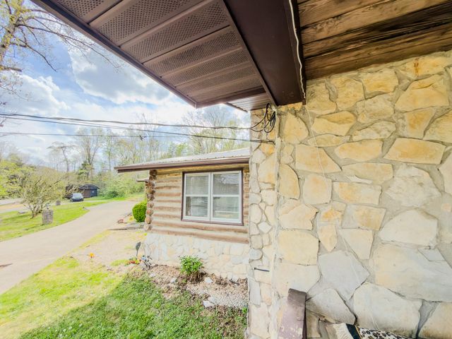 5355 Kentucky 790, Bronston, KY 42518
