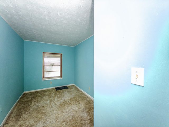 5355 Kentucky 790, Bronston, KY 42518