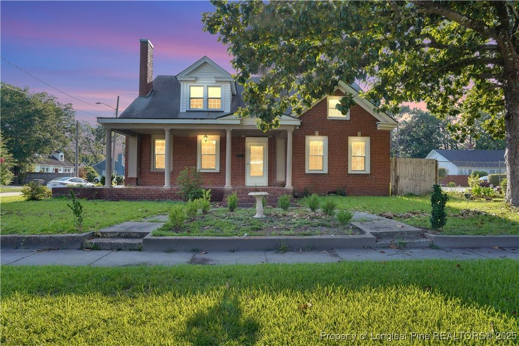1301 N Pine Street, Lumberton, NC 28358
