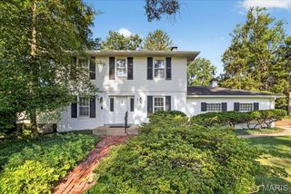 449 Parkwoods Avenue, Saint Louis, MO 63122