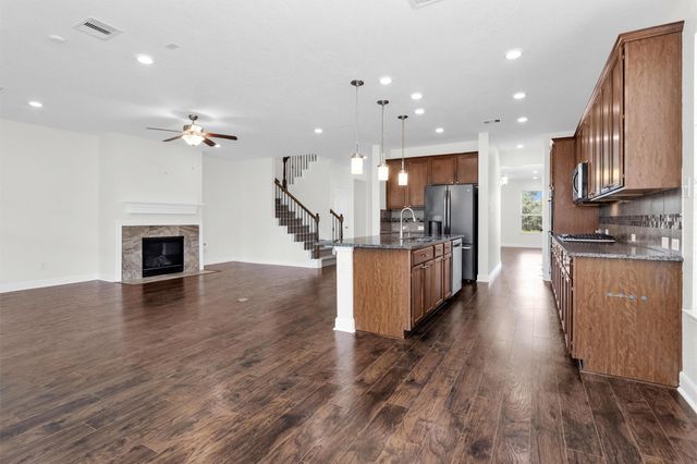 8714 Ute Creek Lane, Magnolia, TX 77354