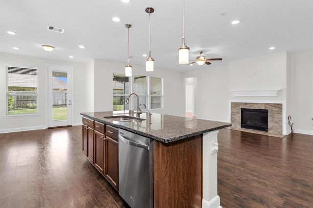 8714 Ute Creek Lane, Magnolia, TX 77354