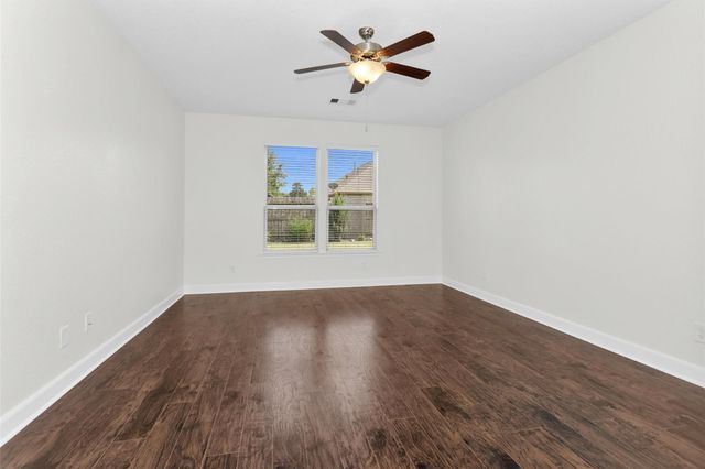 8714 Ute Creek Lane, Magnolia, TX 77354