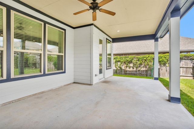 8714 Ute Creek Lane, Magnolia, TX 77354