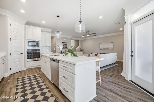 6710 Maurepas Circle, Ocean Springs, MS 39564