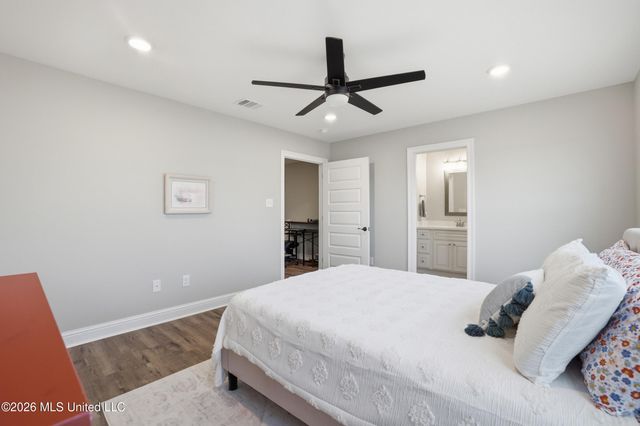 6710 Maurepas Circle, Ocean Springs, MS 39564