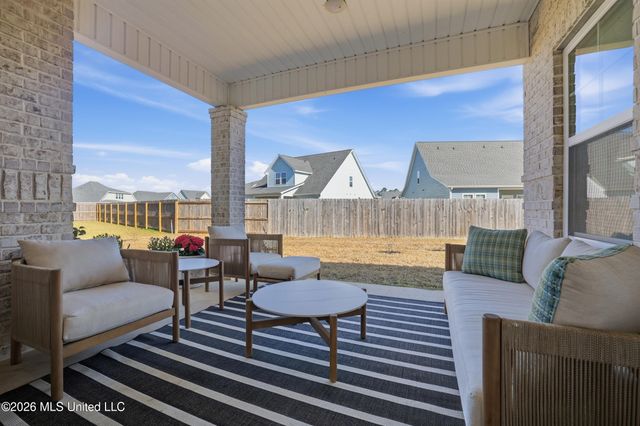 6710 Maurepas Circle, Ocean Springs, MS 39564