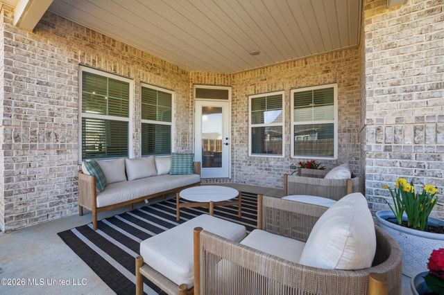 6710 Maurepas Circle, Ocean Springs, MS 39564