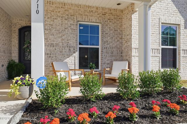 6710 Maurepas Circle, Ocean Springs, MS 39564