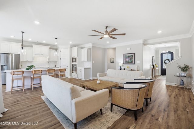 6710 Maurepas Circle, Ocean Springs, MS 39564