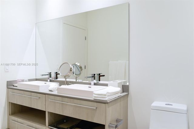 4010 S Ocean Drive R302, Hollywood, FL 33019