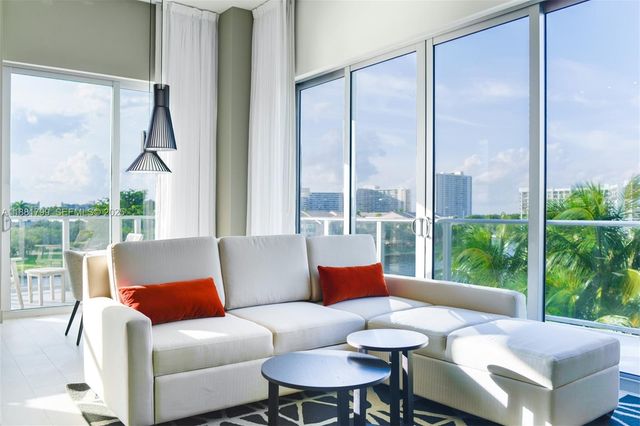 4010 S Ocean Drive R302, Hollywood, FL 33019