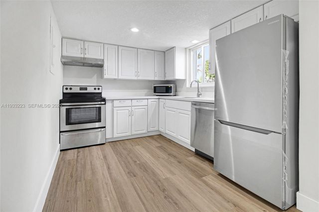 1211 N Andrews Ave 1211, Fort Lauderdale, FL 33311