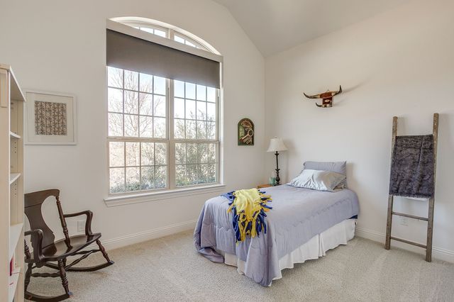 13605 Marys Ridge Road, Fort Worth, TX 76008