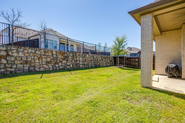 13605 Marys Ridge Road, Fort Worth, TX 76008