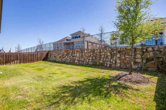 13605 Marys Ridge Road, Fort Worth, TX 76008