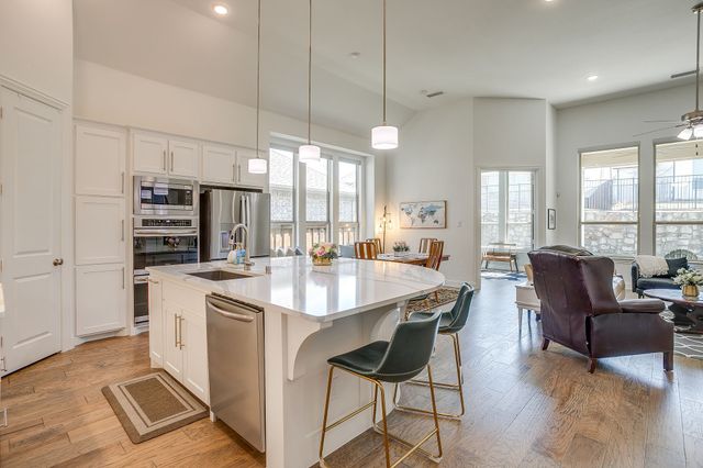 13605 Marys Ridge Road, Fort Worth, TX 76008