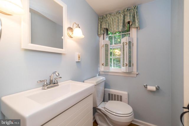 149 TOWER HILL RD, Doylestown, PA 18901