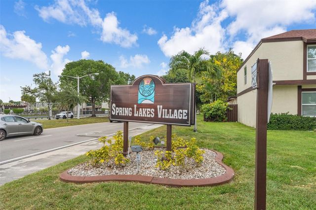 525 NW 100th Ct 525, Miami, FL 33172